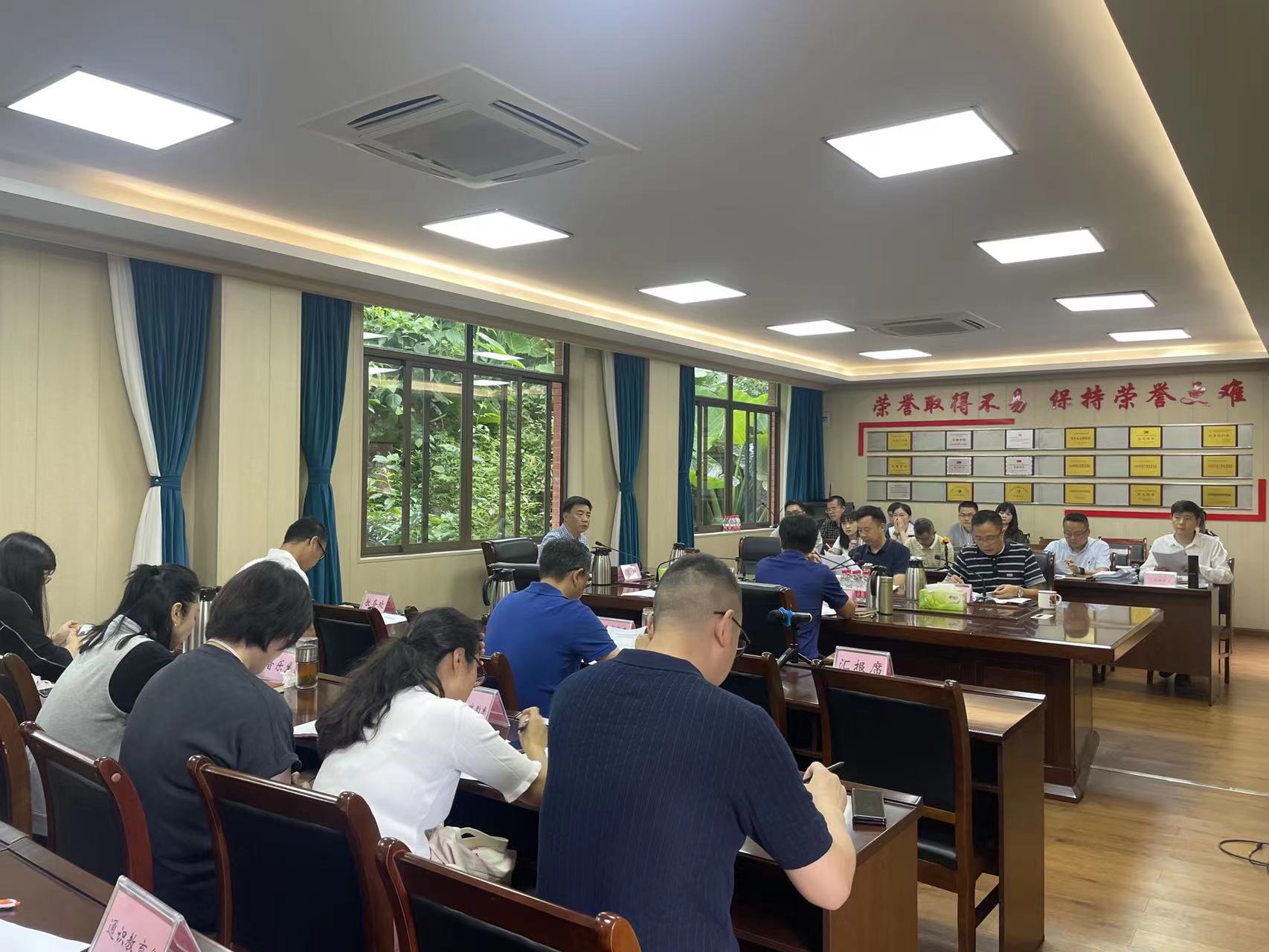 283a665238937cd4ee719fbfbfc48e0 283a665238937cd4ee719fbfbfc48e0